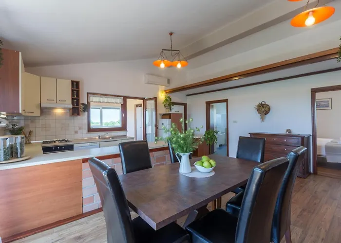 빌라 Vital Private Pool 비지나다