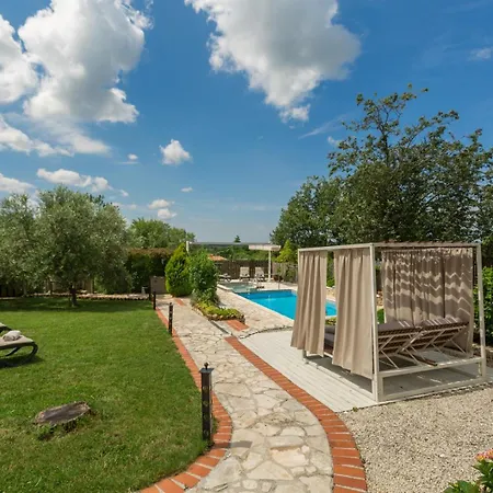 Vital Private Pool Vila